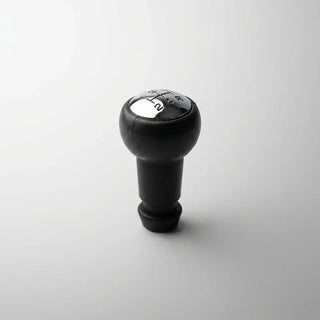 Pommeau de vitesse C4 noir, vue complémentaire sur fond blanc
